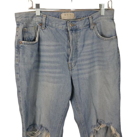 We the Free People Jeans Womens Size 30 Blue Distressed Ripped Cut-off Denim - Picture 3 of 6